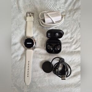 Samsung Galaxy Watch+Buds